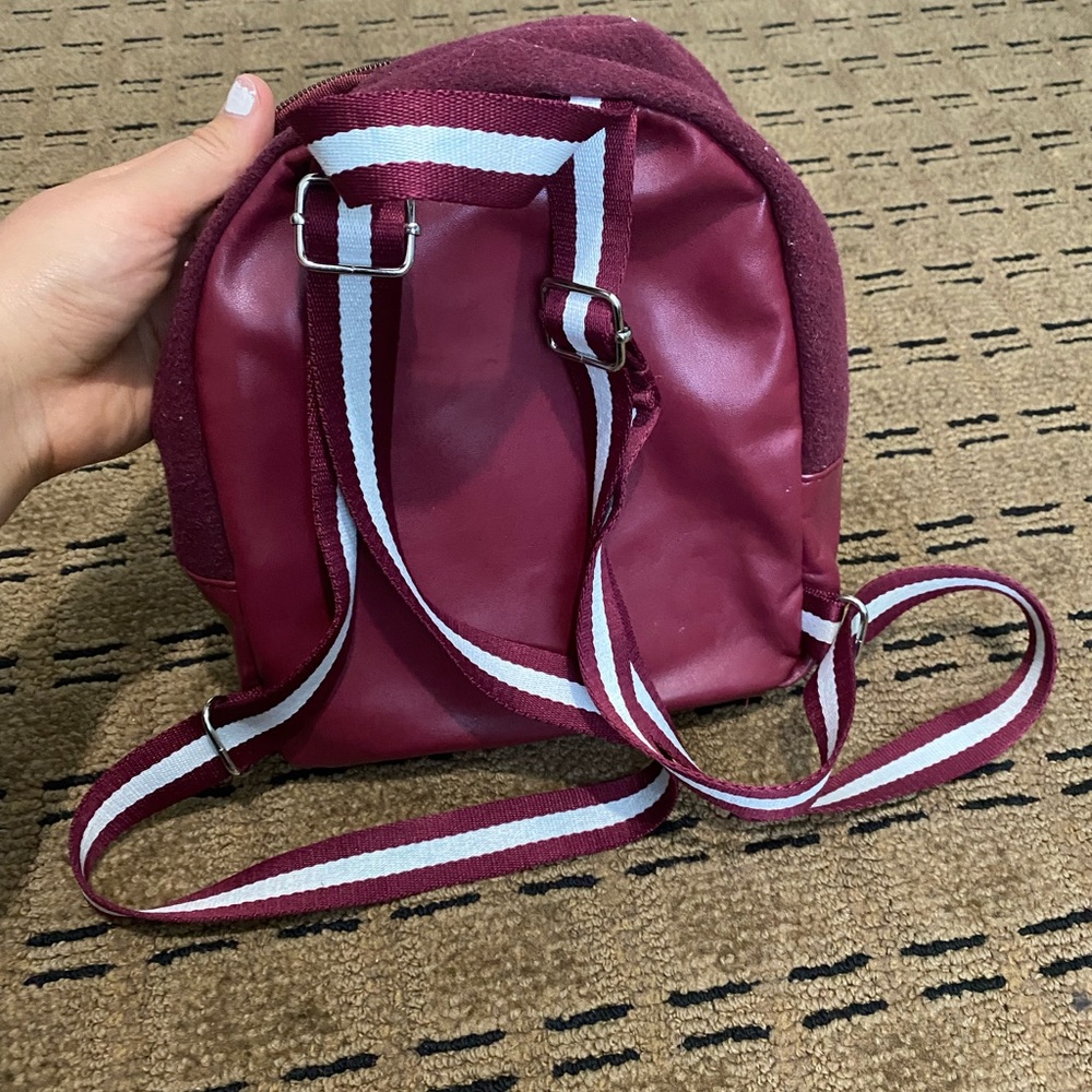 Small backpack - Picture 4 of 4